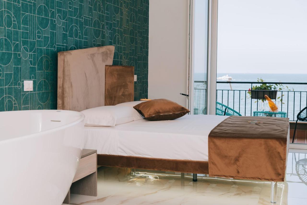 Frontemare Suite Castellammare di Stabia Luaran gambar