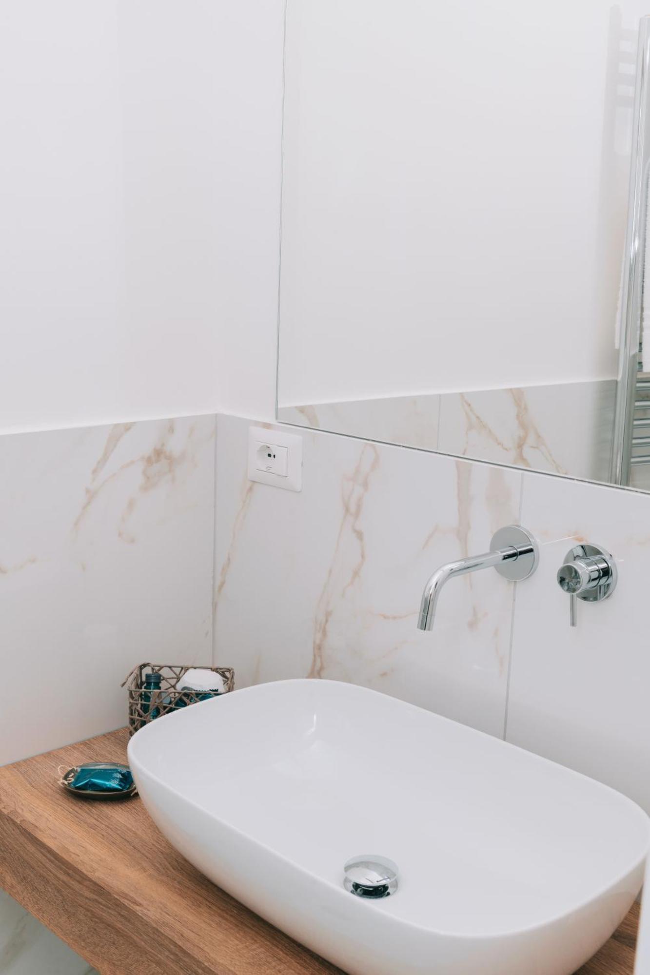 Frontemare Suite Castellammare di Stabia Bilik gambar